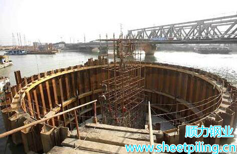 钢板桩施工
